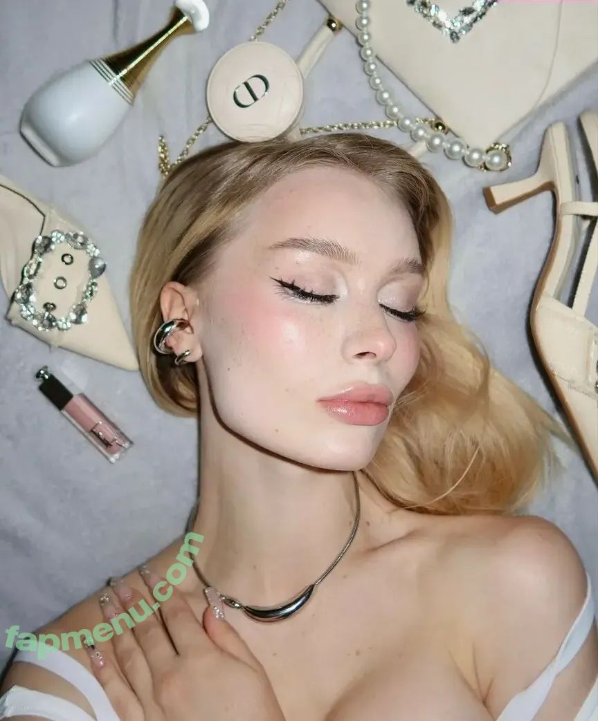 i_am_doshik nude photo #0222 (Dasha Doshik / doshikgasai)