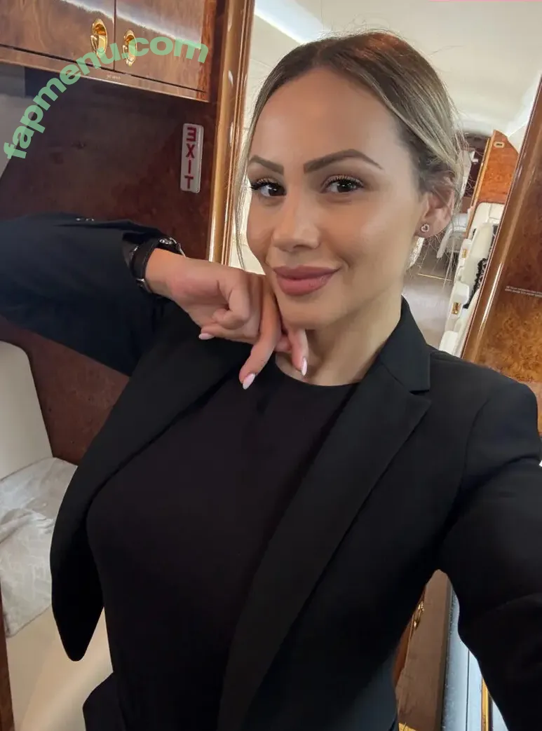 I.am.nicolepop nude photo #0061 (I.am.nicolepop)