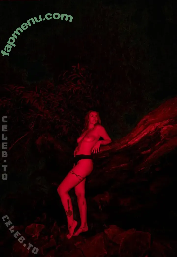 i.am.taesh nude photo #0282 (i.am.taesh)