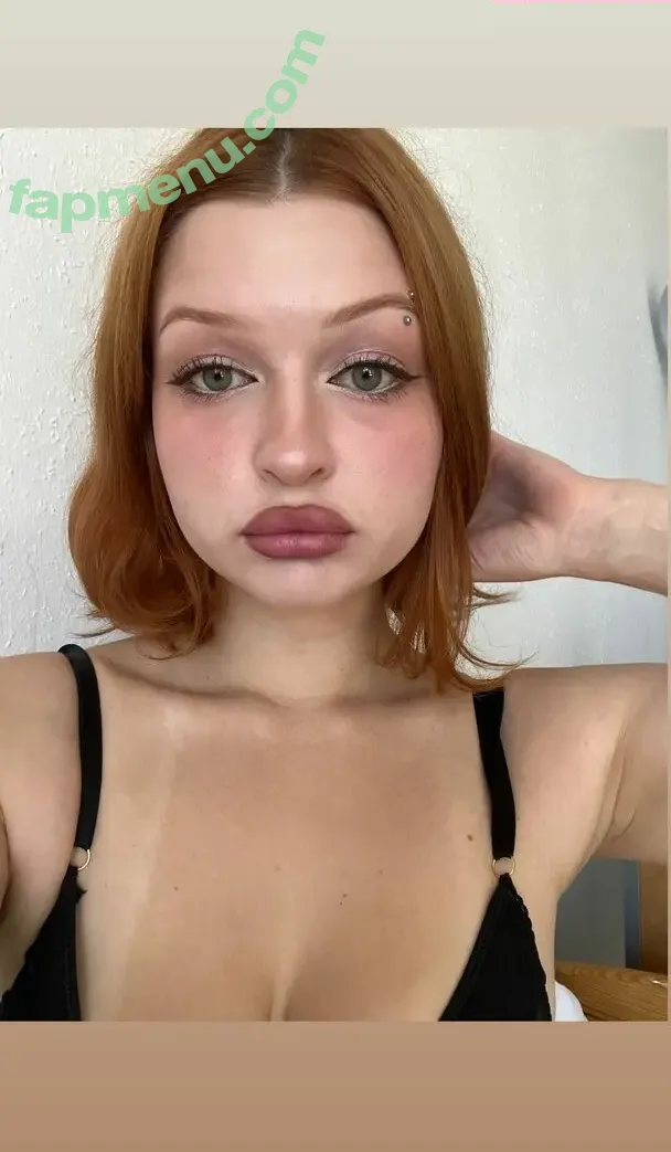 i.dina_hui nude photo #0006 (i.dina_hui)