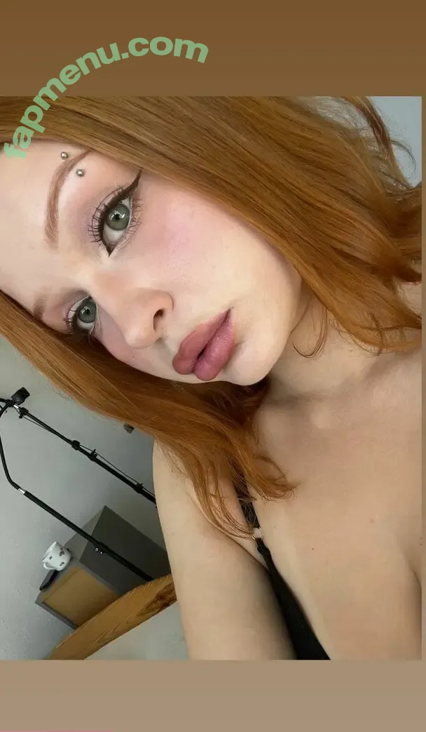 i.dina_hui nude photo #0008 (i.dina_hui)