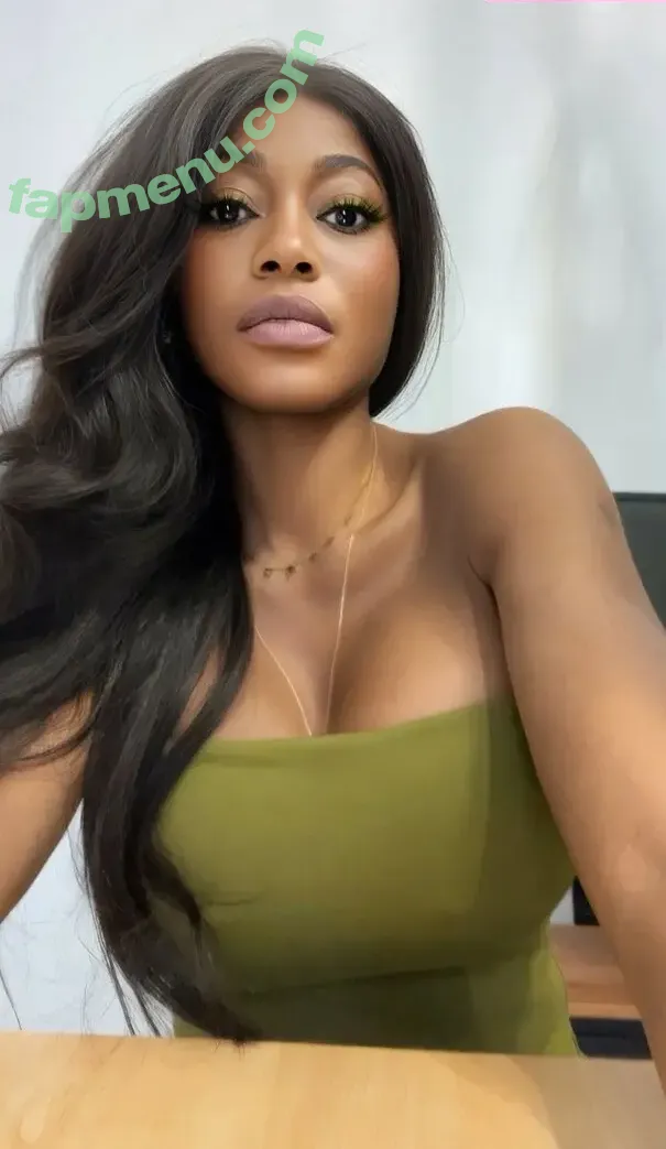 i_heart_whitney nude photo #0023 (i_heart_whitney)