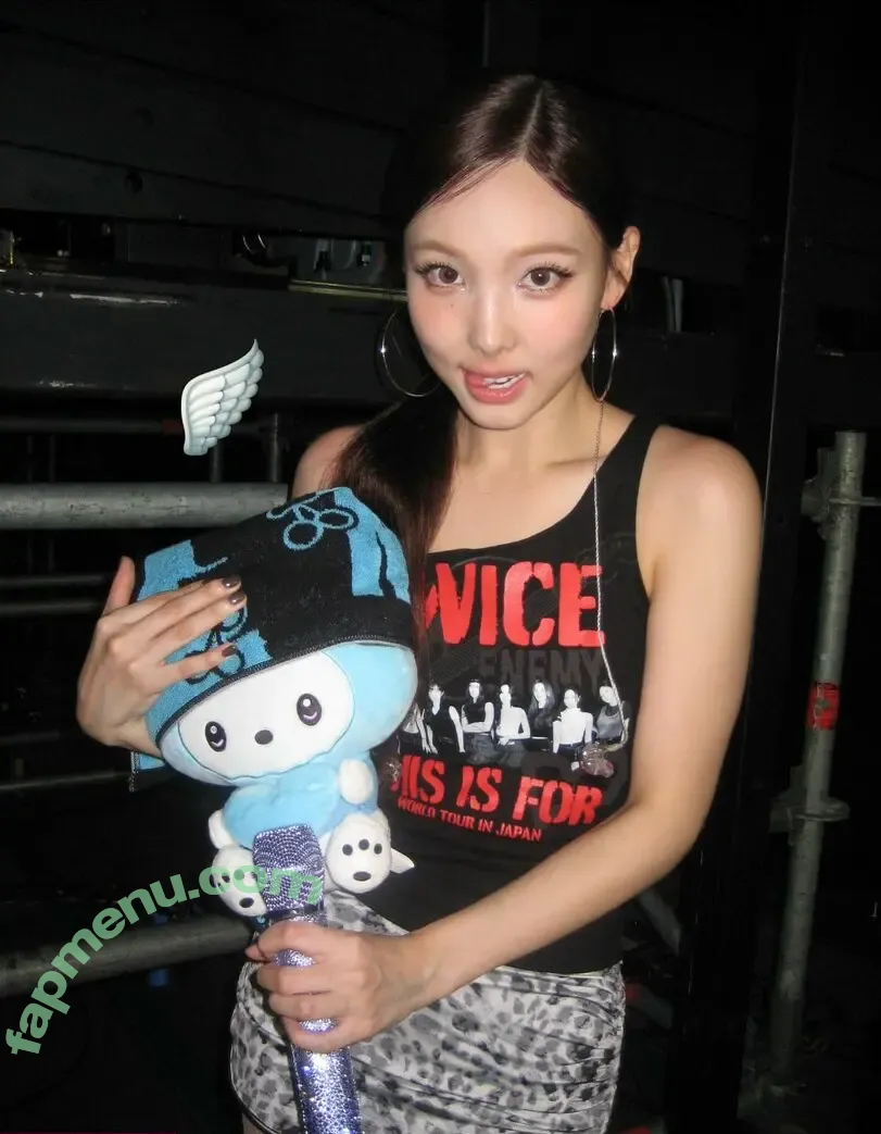 I’m Nayeon nude photo #0082 (Nayeon / nayeonyny)