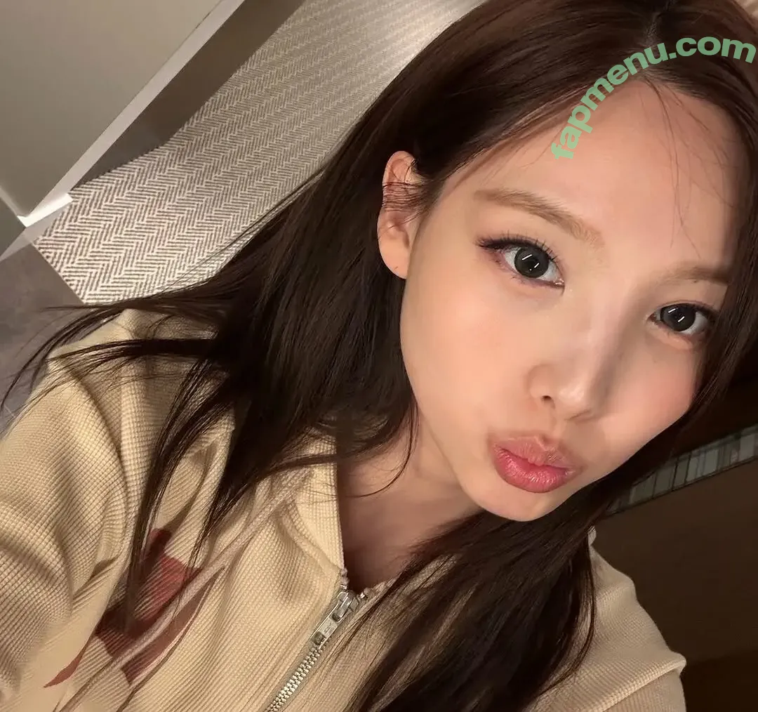 I’m Nayeon nude photo #0143 (Nayeon / nayeonyny)