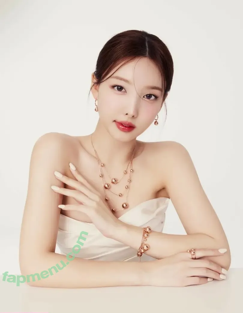 I’m Nayeon nude photo #0156 (Nayeon / nayeonyny)