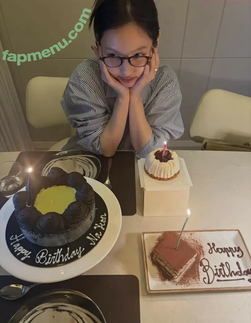 I’m Nayeon nude photo #0184 (Nayeon / nayeonyny)