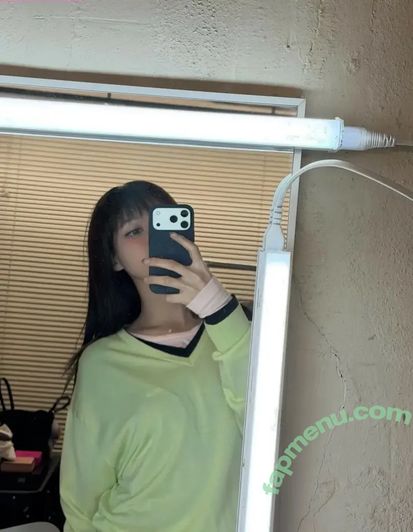 I’m Nayeon nude photo #0207 (Nayeon / nayeonyny)