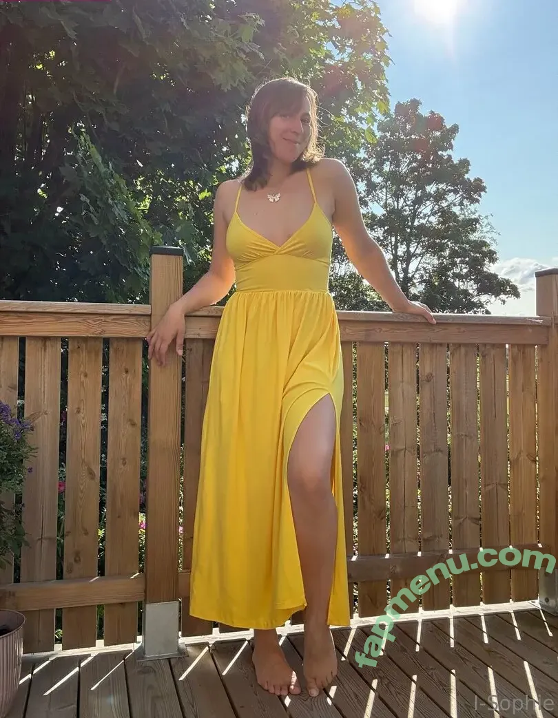 i-sophie nude photo #0127 (iamsophiereal)