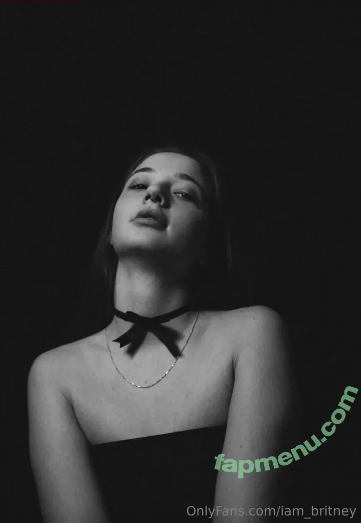 iam_britney nude photo #0007 (iam.brittney)