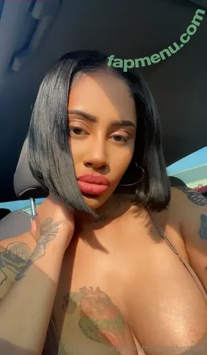 iamamirasfree / iamamiras nude photo #0001