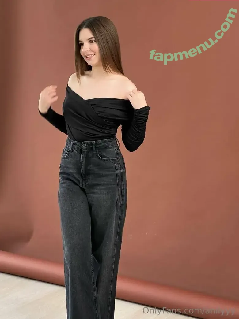 iamanily nude photo #0024 (iameily)