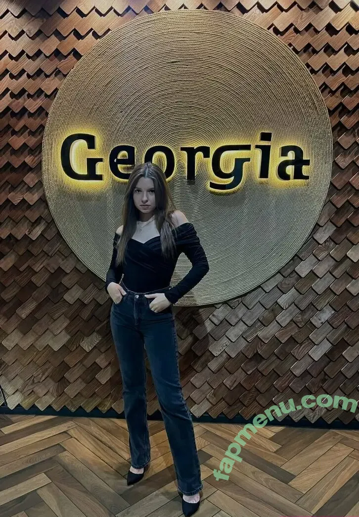 iamanily nude photo #0025 (iameily)