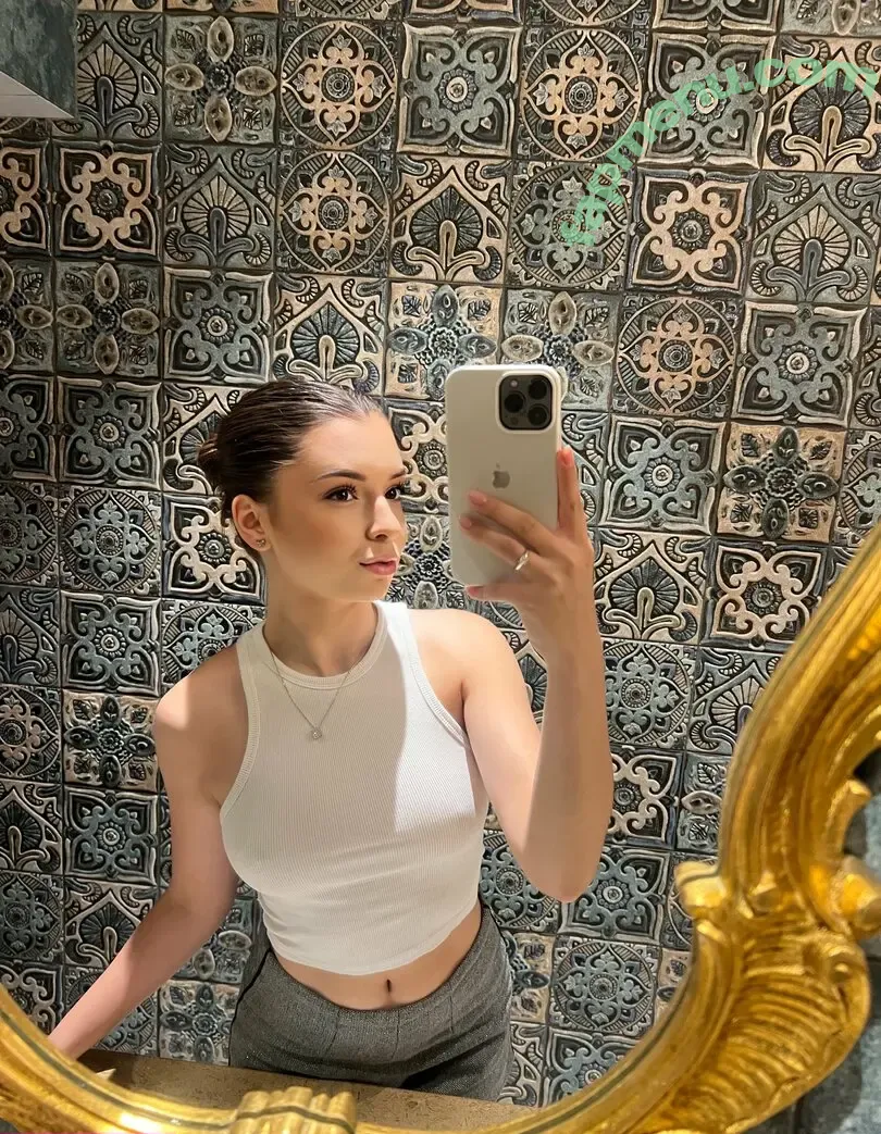 iamanily nude photo #0034 (iameily)