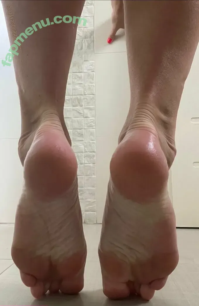 iambellasexyfeet nude photo #0018 (iambellasexyfeet)