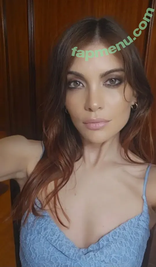 Iamcristinini nude photo #0112 (Iamcristinini)