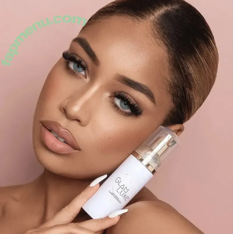 iamdeborahlynn nude photo #0007 (iamdeborahlynn_)