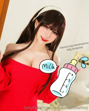 iamdorasnowfree / iamdorasnow nude photo #0310