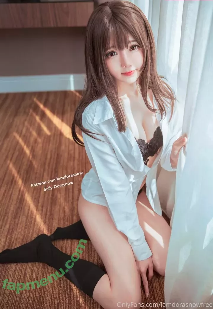 iamdorasnowfree nude photo #0104 (iamdorasnow)