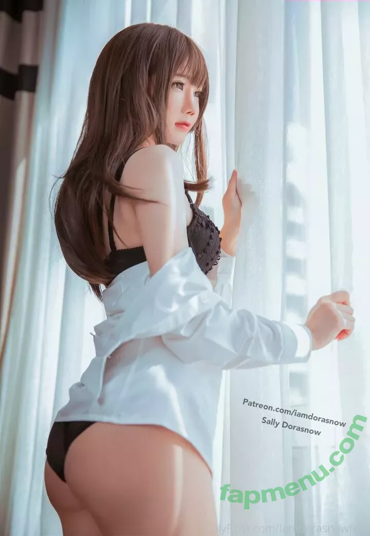 iamdorasnowfree nude photo #0117 (iamdorasnow)