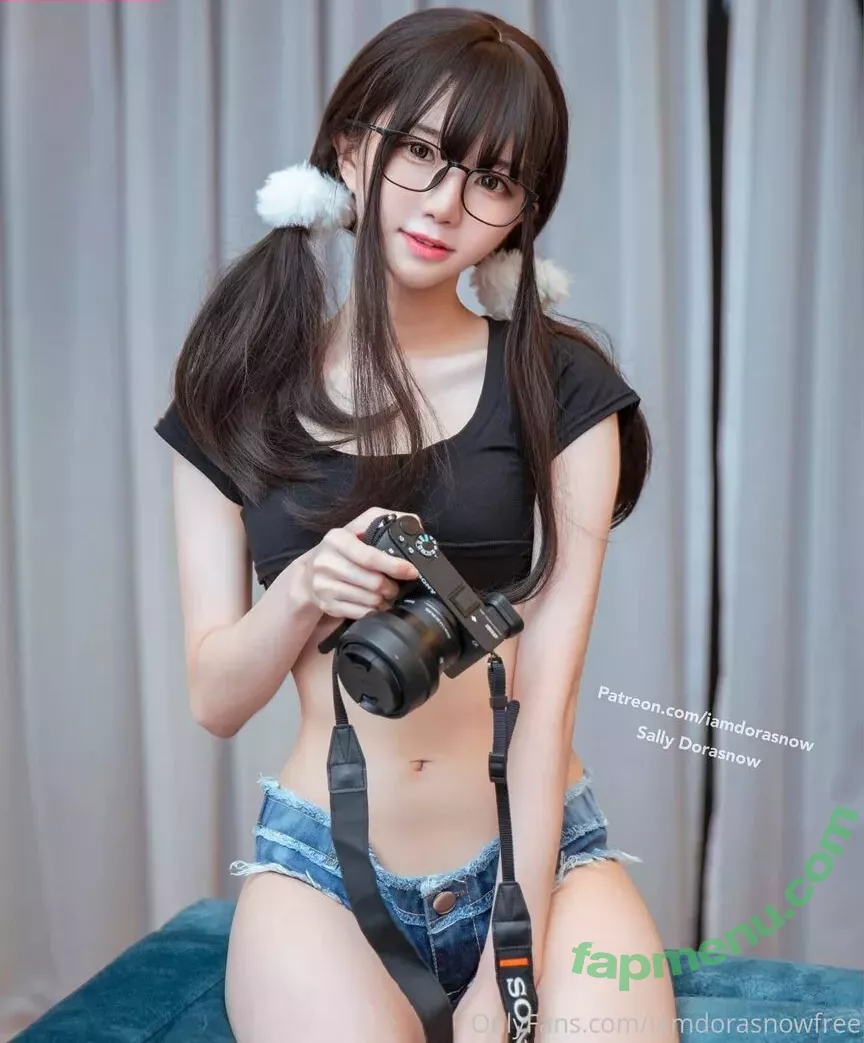 iamdorasnowfree nude photo #0136 (iamdorasnow)