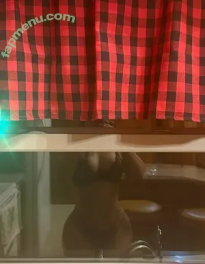 iamepgs / erykaguzman / erykaguzman__ nude photo #0022