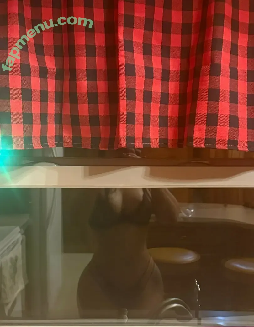 iamepgs nude photo #0022 (erykaguzman / erykaguzman__)