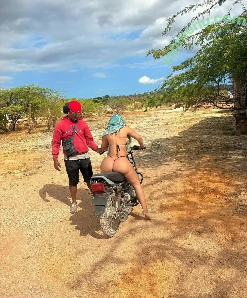 iamgianka14 nude photo #0022 (JoVianca Rodriguez / gianka / gianka14 / iamgianka)