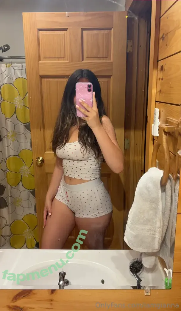 iamgianna nude photo #0021 (iamgianna)