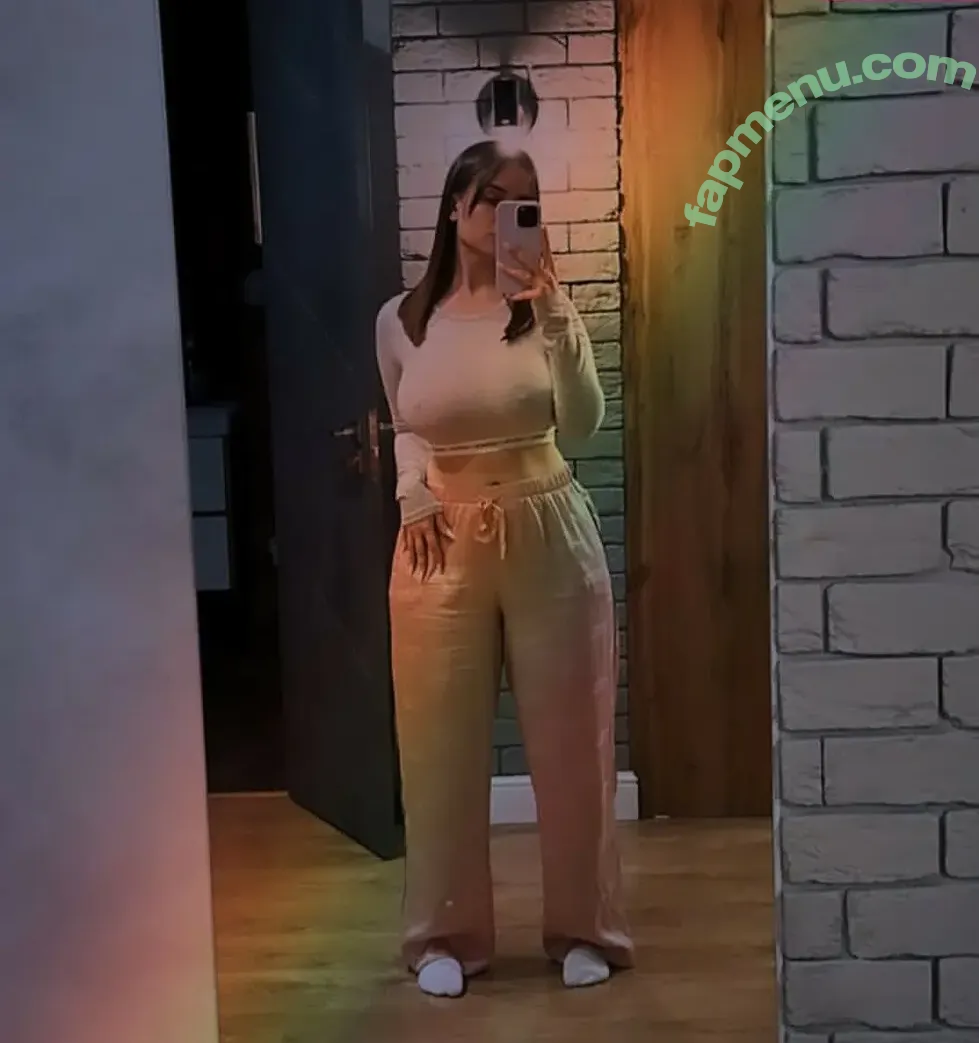 iamliliri nude photo #0010 (iamliliri_ / iamlilirii)