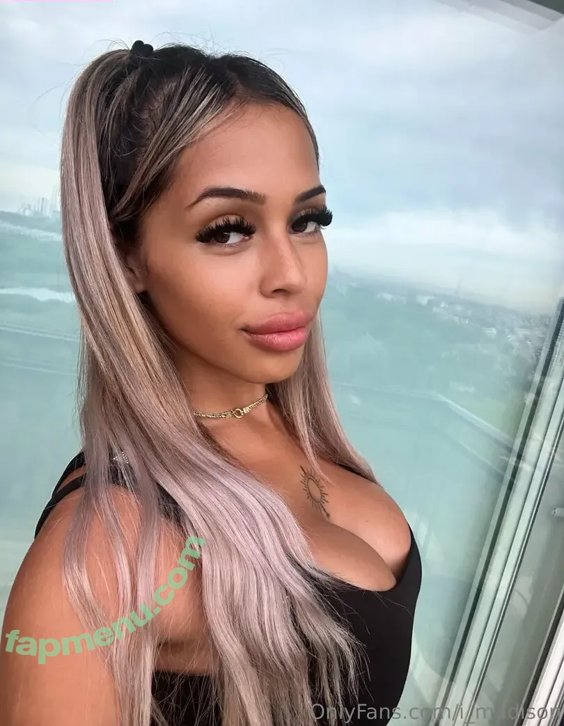 iammaddie06 nude photo #0008 (_.iammaddie6)