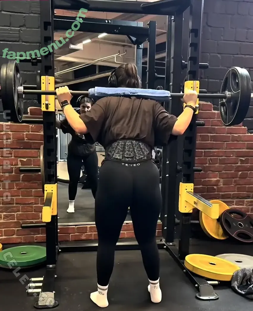 Iammerlee nude photo #0012 (i.am.merlee / theschnuggs)