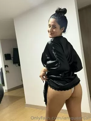 iamqueenjaii / iamqueenolizia nude photo #0055