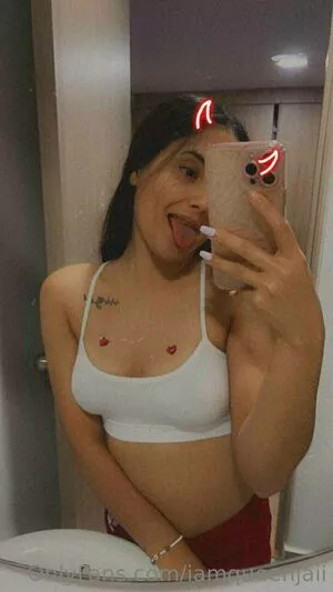 iamqueenjaii / iamqueenolizia nude photo #0342