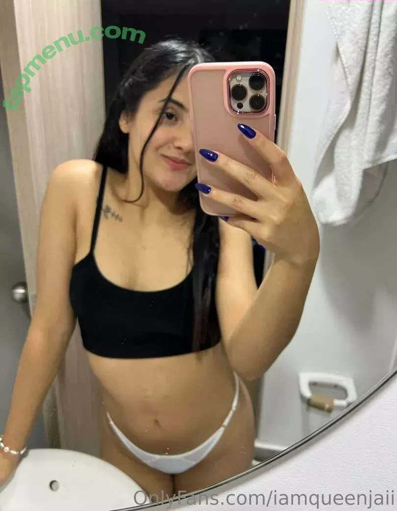 iamqueenjaii nude photo #0061 (iamqueenolizia)