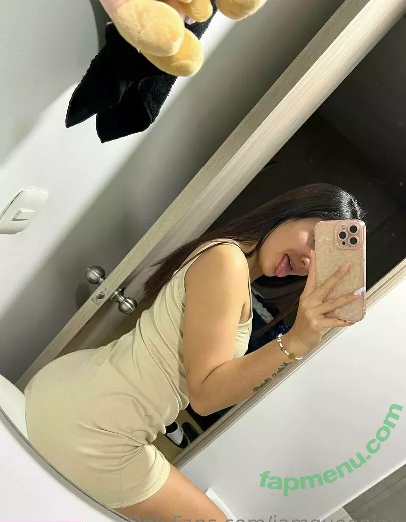 iamqueenjaii nude photo #0204 (iamqueenolizia)