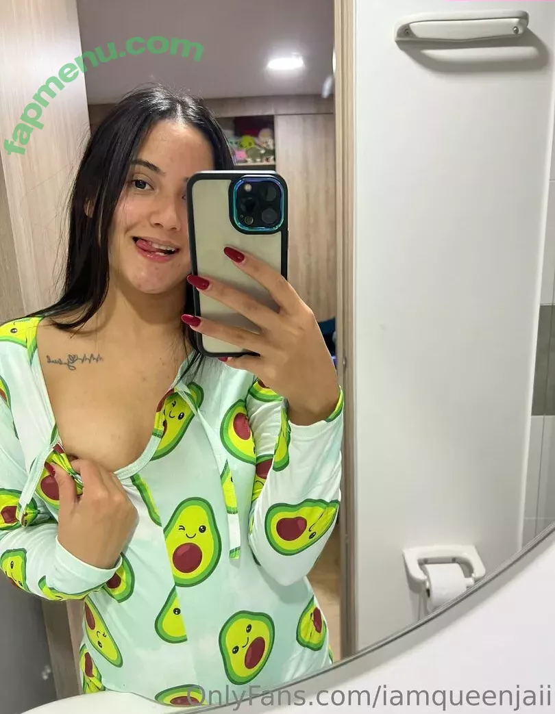iamqueenjaii nude photo #0258 (iamqueenolizia)