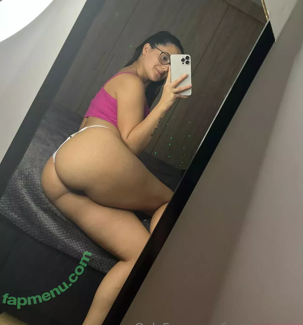 iamqueenjaii nude photo #0391 (iamqueenolizia)