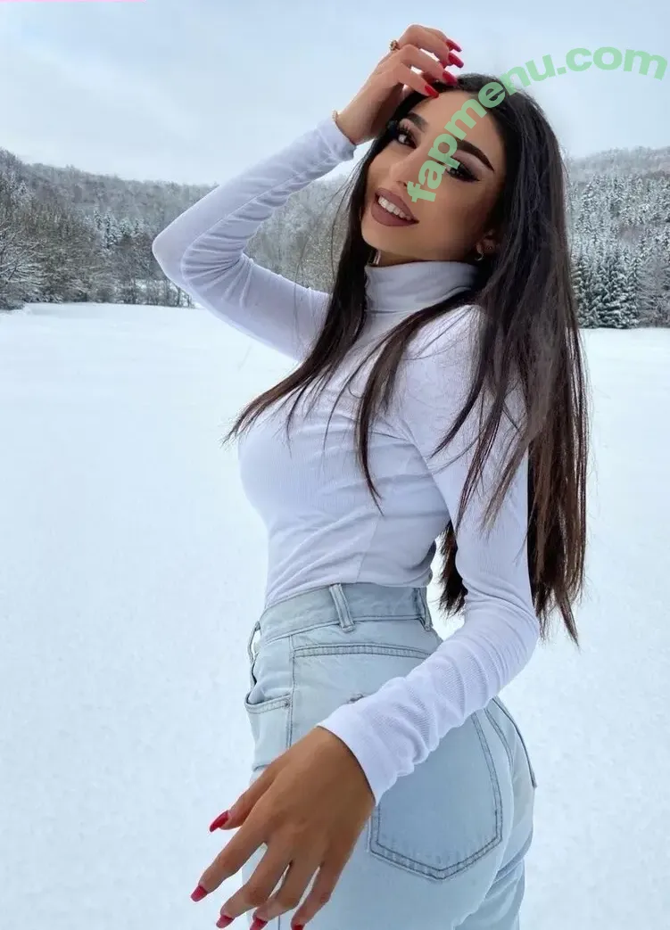 iamrufeida nude photo #0010 (iamrufeida)