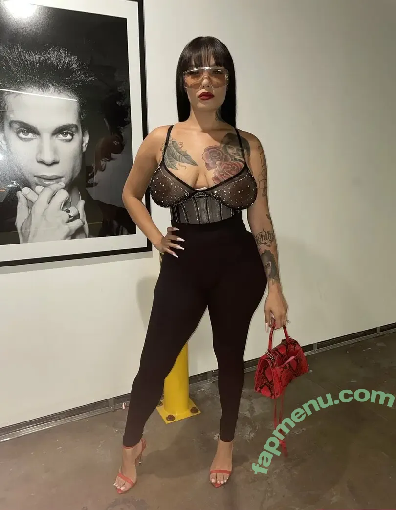 iamsaragold nude photo #0010 (iamsaragold)