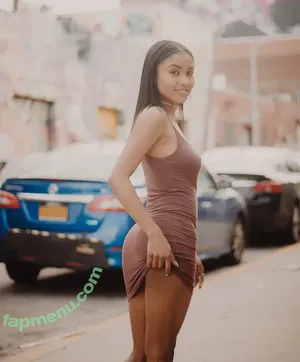 iamsassyy / sassy_classy_badassyy nude photo #0025