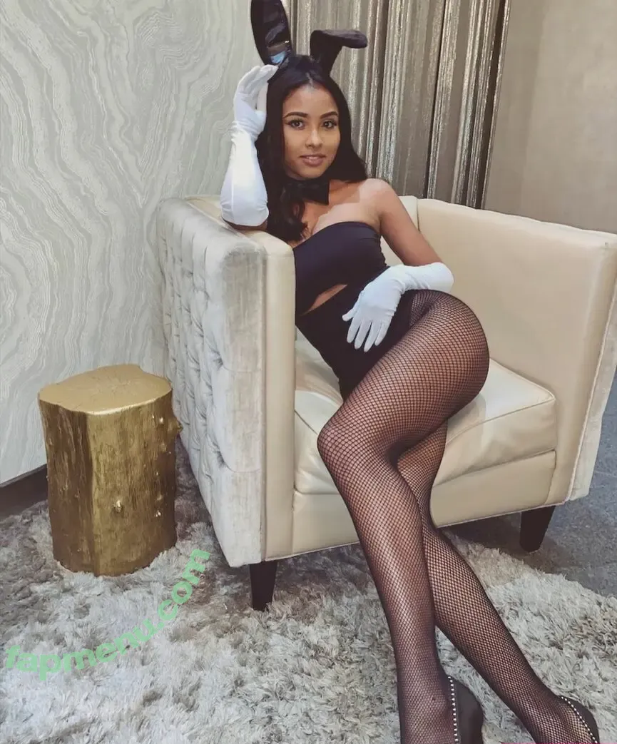 iamsassyy nude photo #0003 (sassy_classy_badassyy)