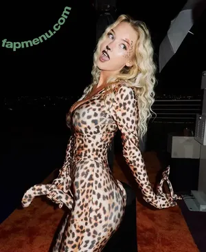 iamsydneythomas / Sydney Thomas / _ssydneythomas nude photo #0566