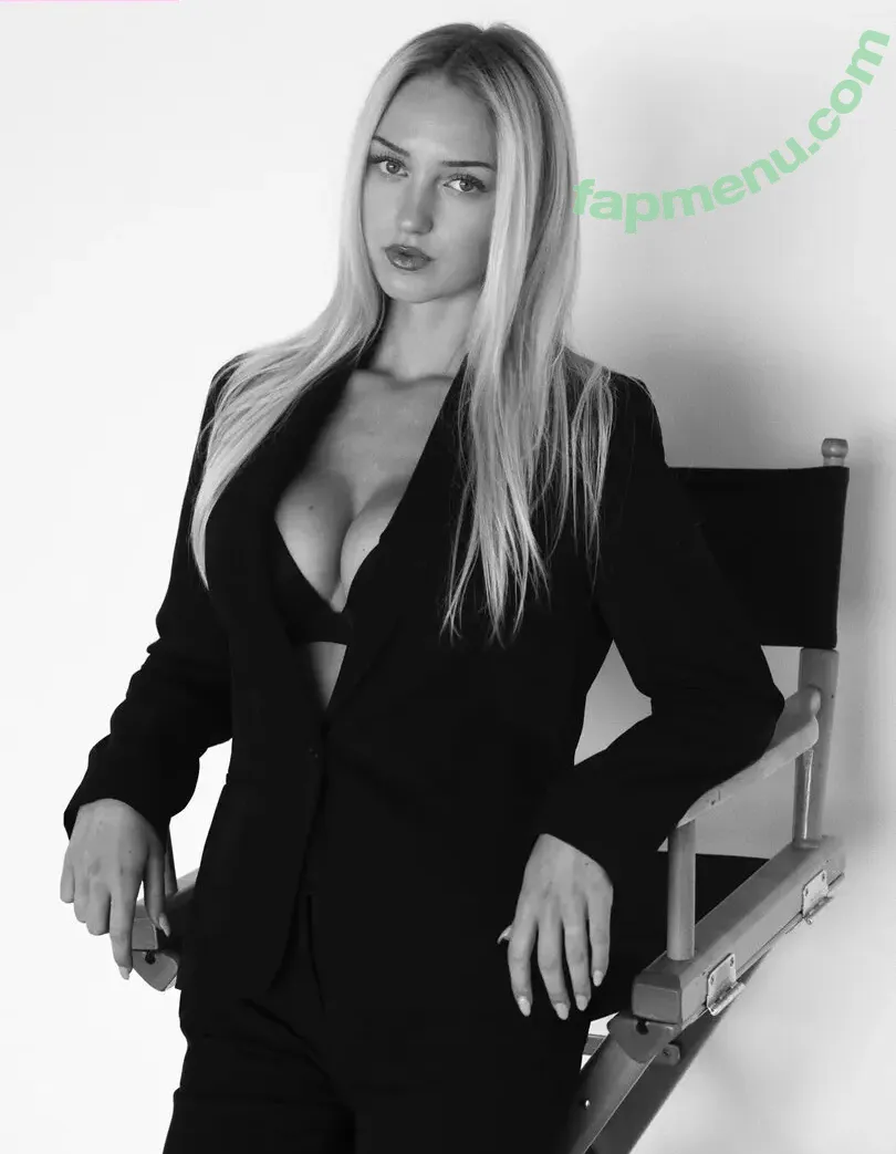 iamsydneythomas nude photo #0582 (Sydney Thomas / _ssydneythomas)