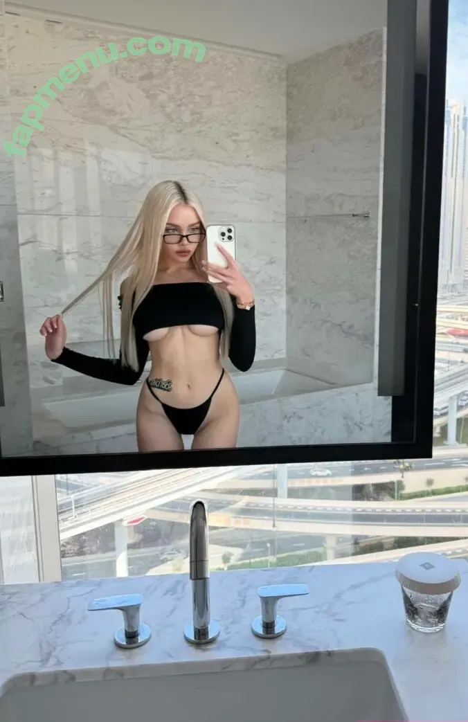 iamvikaap.m nude photo #0004 (iamvikaa.m)