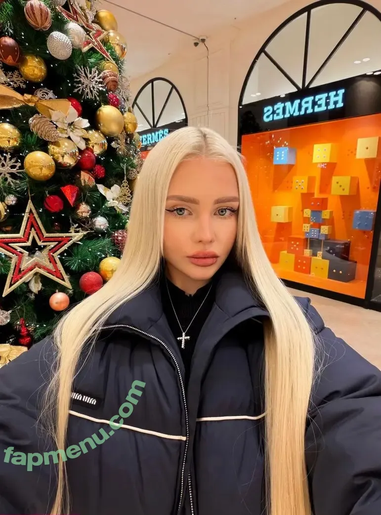 iamvikaap.m nude photo #0066 (iamvikaa.m)