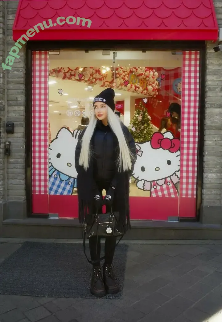 iamvikaap.m nude photo #0068 (iamvikaa.m)