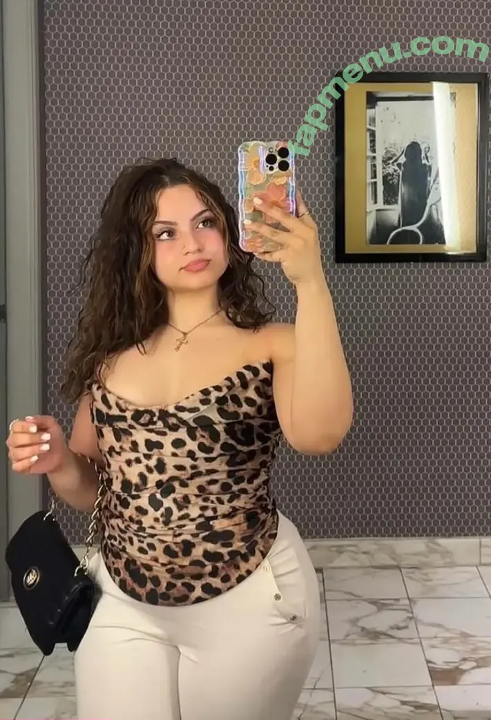 Iamyasmin.vargas nude photo #0002 (jazmincita11)