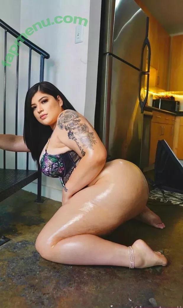 iamyummyyamss nude photo #0001 (iamyummyyamss)