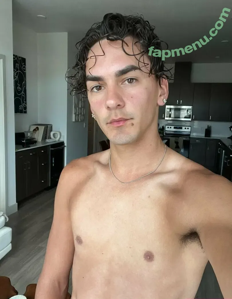 ian_anthony nude photo #0030 (ian_anthony)