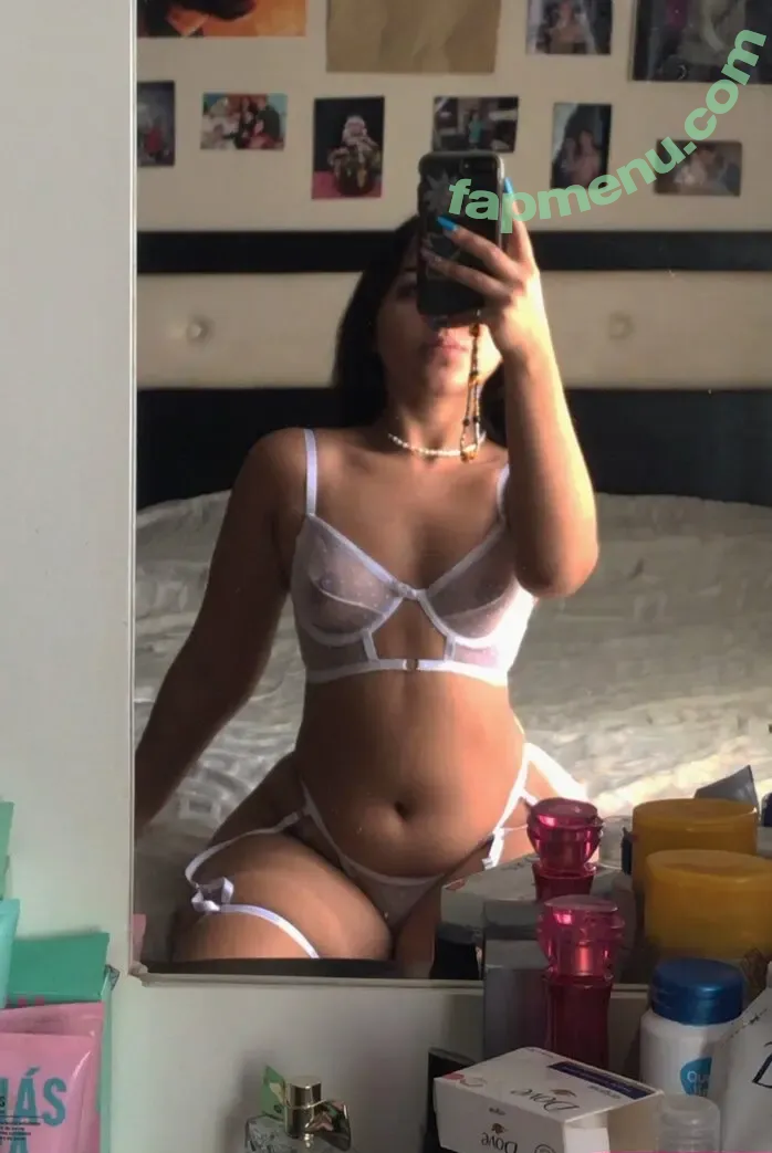 Iara Fiala nude photo #0004 (iara_fiala)